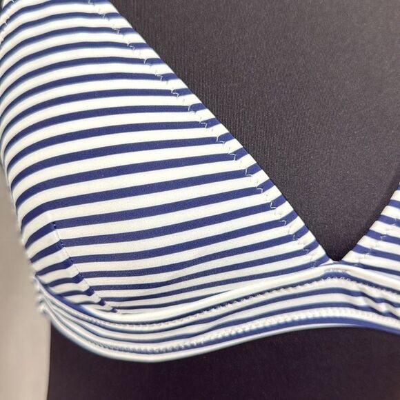 NWOT Navy and White Striped Swim Bikini Top - Picture 3 of 3